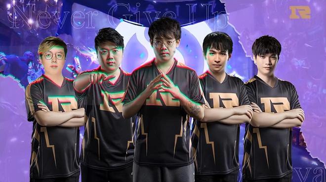 与选手共创 与选手共创